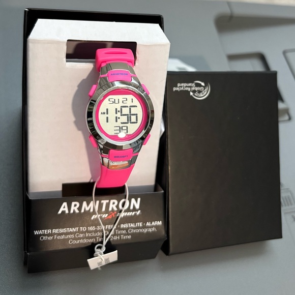 Armitron Sports Digital Watch - Picture 1 of 4